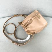 Prada nylon bucket bag Re-Edition1978 beige bag 19.5x15.5x10cm - 5