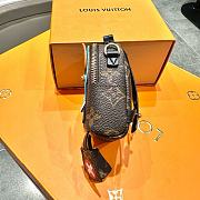 LV Minnie Chopper Keychain - 5