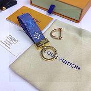 LV Maxi Dragonne Blue Keychains - 1