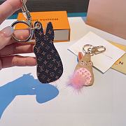 LV bunny keychain mink fur bunny tail - 4