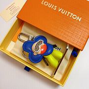 LV Skateboarding sunflower doll keychain  - 3