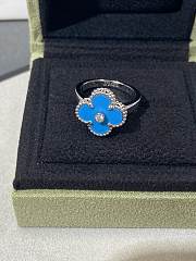 Van Cleef & Arpels special color blue ring - 1