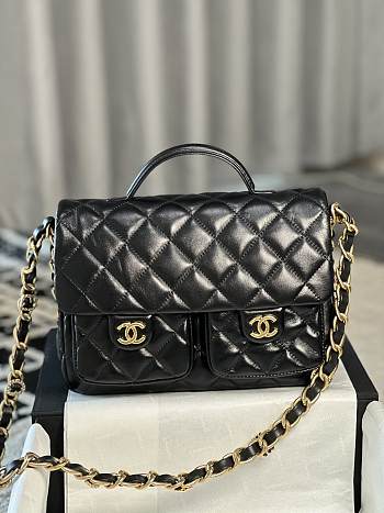 Chanel double pocket messenger bag 24x16cm