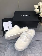 Chanel Super Warm Wool White Slippers - 2