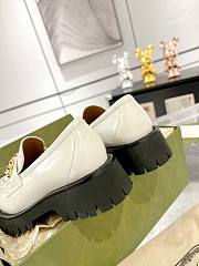 GG grooved thick-soled loafers platform white shoes - 2