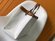 Fendi's latest double FF monogram peekaboo X-tote white 41-15.5-36cm - 5