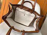 Fendi's latest double FF monogram peekaboo X-tote white 41-15.5-36cm - 2