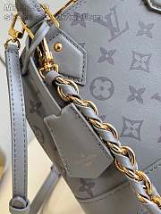 LV Alma BB handbag M12289 Grey 17.5 x 11.5 cm - 6