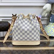 LV NOE BB Handbag N41220 White Check 24*15*22CM - 2