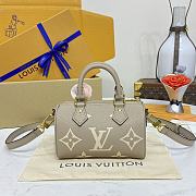 LV Nano Speedy Handbag M82890 Grey 16*10*7.5cm - 6