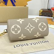 LV Nano Speedy Handbag M82890 Grey 16*10*7.5cm - 2