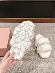 Miu 2102424 autumn and winter new wool white slippers - 5