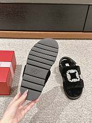 Roger Vivier Wool Black Slippers - 5