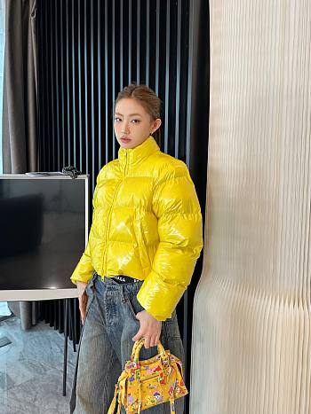 BALENCIAGA SHRUNK PUFFER BRIGHT YELLOW SHORT JACKET