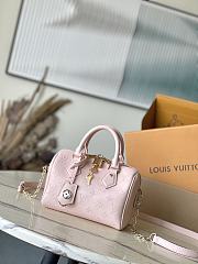 LV Speedy Bandouliere 20 Handbag Light Pink 20.5 × 13.5 × 12 cm - 1