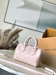 LV Speedy Bandouliere 20 Handbag Light Pink 20.5 × 13.5 × 12 cm - 5