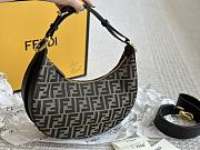 Fendi Crescent Underarm Bag 28*16cm - 1