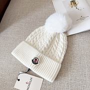 Moncler wool knitted warm knitted white hat - 5