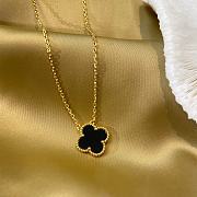 Classic single flower four-leaf clover Van Cleef & Arpels necklace - 4