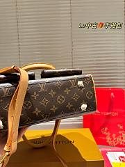 LV Handbag Luxurious Yellow Leather Trim Bag 29cm - 2