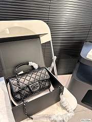 Chanel CF series diamond bag 20X13CM - 1