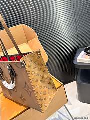 LV Onthego Jungle Tote Bag 35x27cm - 3