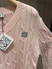 Loewe Classic logo V-neck cable knit sweater cotton pink sweater - 3