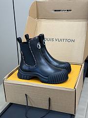 LV classic shell bottom ankle black boots - 1