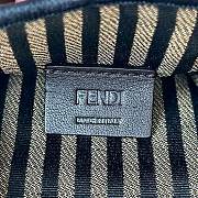 Fendi Look Mini Square Black Bag 13.5x5.5x18cm - 4