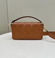 Fendi Baguette Medium Brown Bag 26×5×13cm - 3