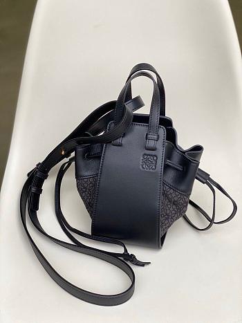 Loewe Mini Hammock Black Bag 19*11*17cm