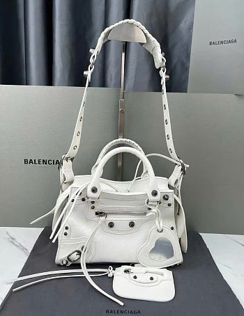 Balenciaga Neo Cagole City Small Handbag in white Arena lambskin 33x20.8x13.5cm