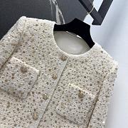 Chanel style woven tweed white jacket - 3