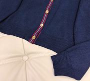 Set dark blue V-neck knitted wool cardigan + age-reducing pleated skirt  - 4