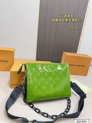 LV new cousin green bag 26x22cm - 1