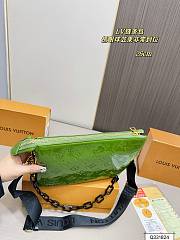 LV new cousin green bag 26x22cm - 5