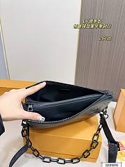 LV new cousin bag 26x22cm - 4