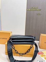 LV new cousin bag 26x22cm - 3