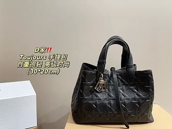 Dior Toujours Medium Black Handbag 30x20cm