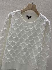 Chanel knitted round neck pullover whiite shirt - 6