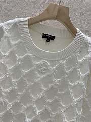 Chanel knitted round neck pullover whiite shirt - 4