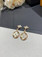 LV double flower ear clap  - 6