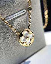 LV Color Blossom white shell round single flower necklace - 6