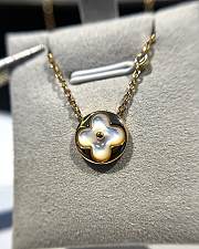 LV Color Blossom white shell round single flower necklace - 5