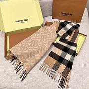 Burberry Double-sided Plaid TB Camel Check scarf 200x36cm  - 6