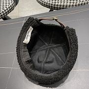 Chanel Korean thick leather lamb wool landlord hat - 4