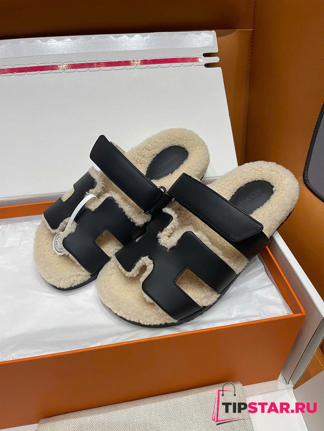 Hermes Chypre Sandals Fur  - 1