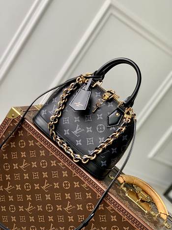 Louis Vuitton Alma BB M12289 