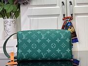 Louis Vuitton Rocker Dopp Kit Green M12688 - 3