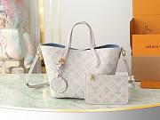 Louis Vuitton Blossom PM Bag Brume Gray  - 5